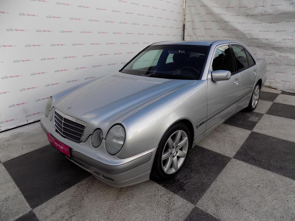 Mercedes-Benz Třídy E