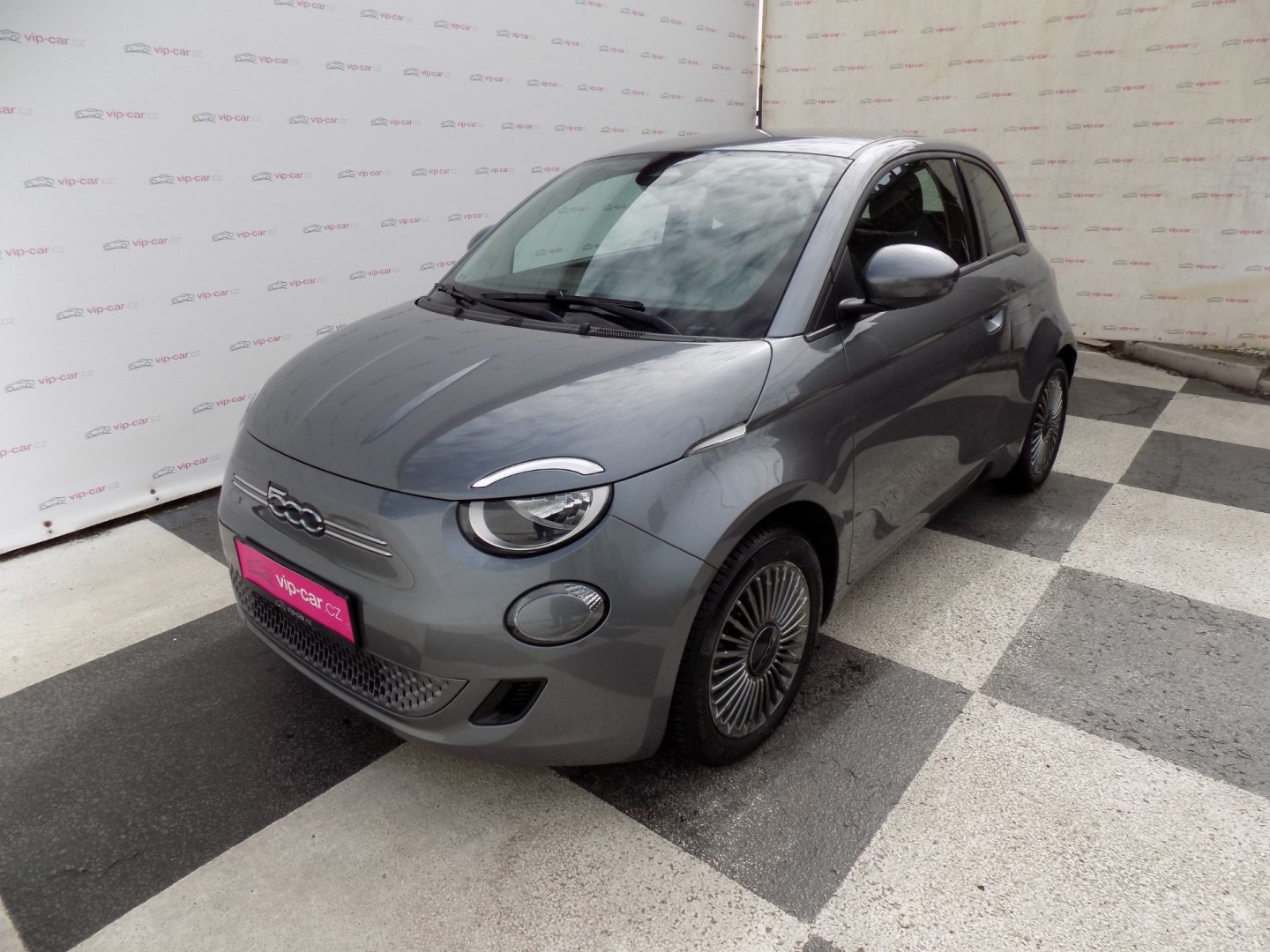 Fiat 500E