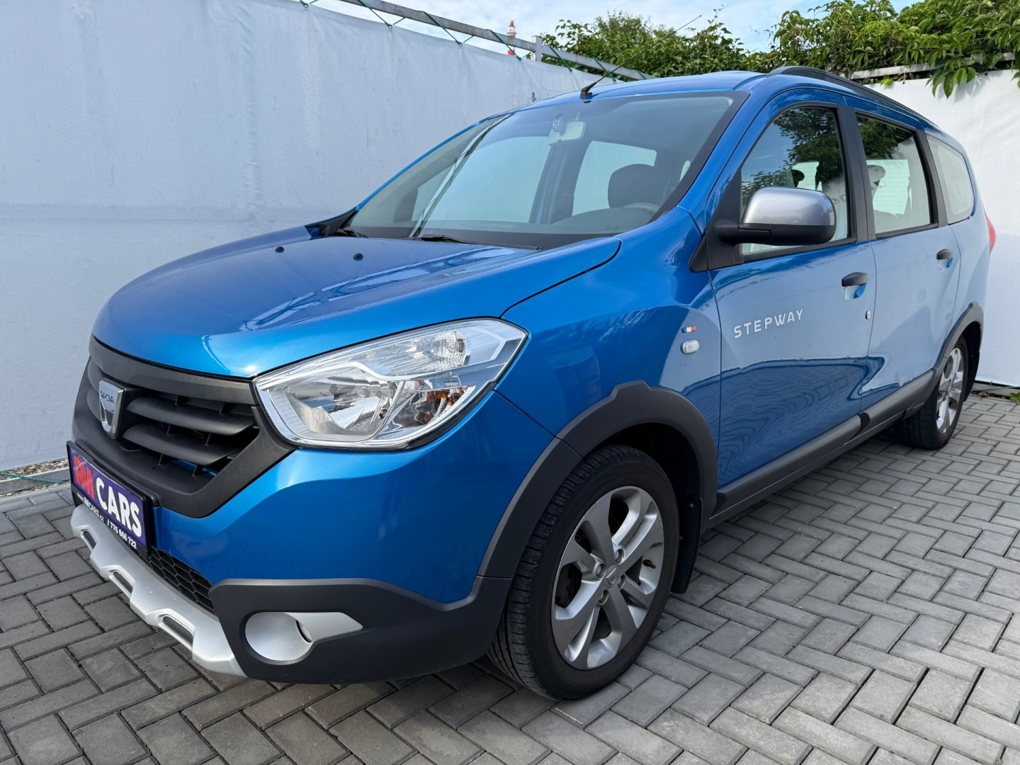 Dacia Lodgy 1,2i 85kW*1.Maj*ČR*TZ*STEPWAY*