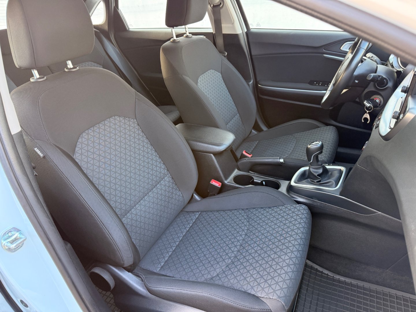 Kia Cee´d 1,5 T-GDI 118kW*ČR*1.maj*DPH*