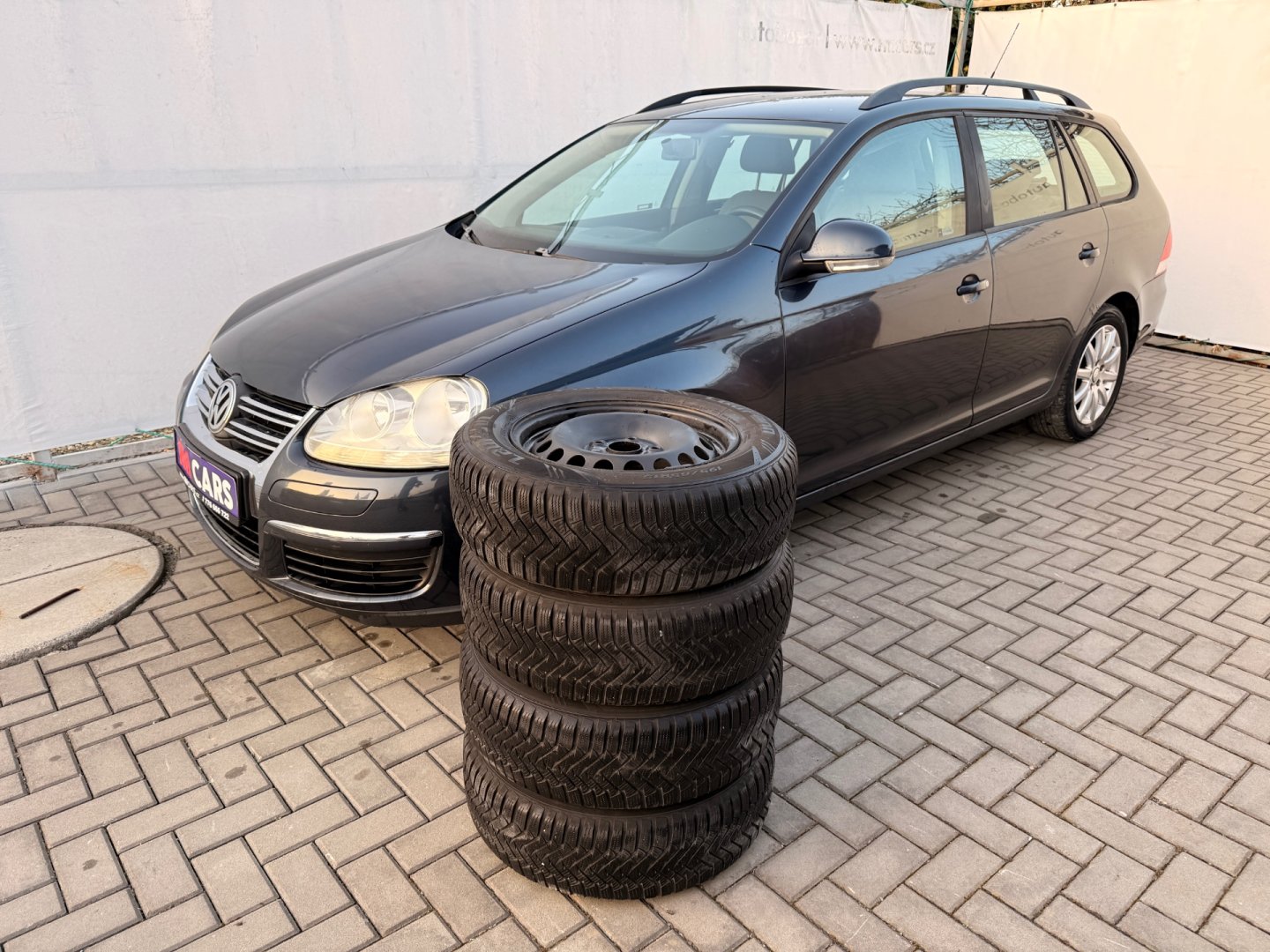 Volkswagen Golf 1.6MPi 75kW*ČR.1.majitel*KLIMA