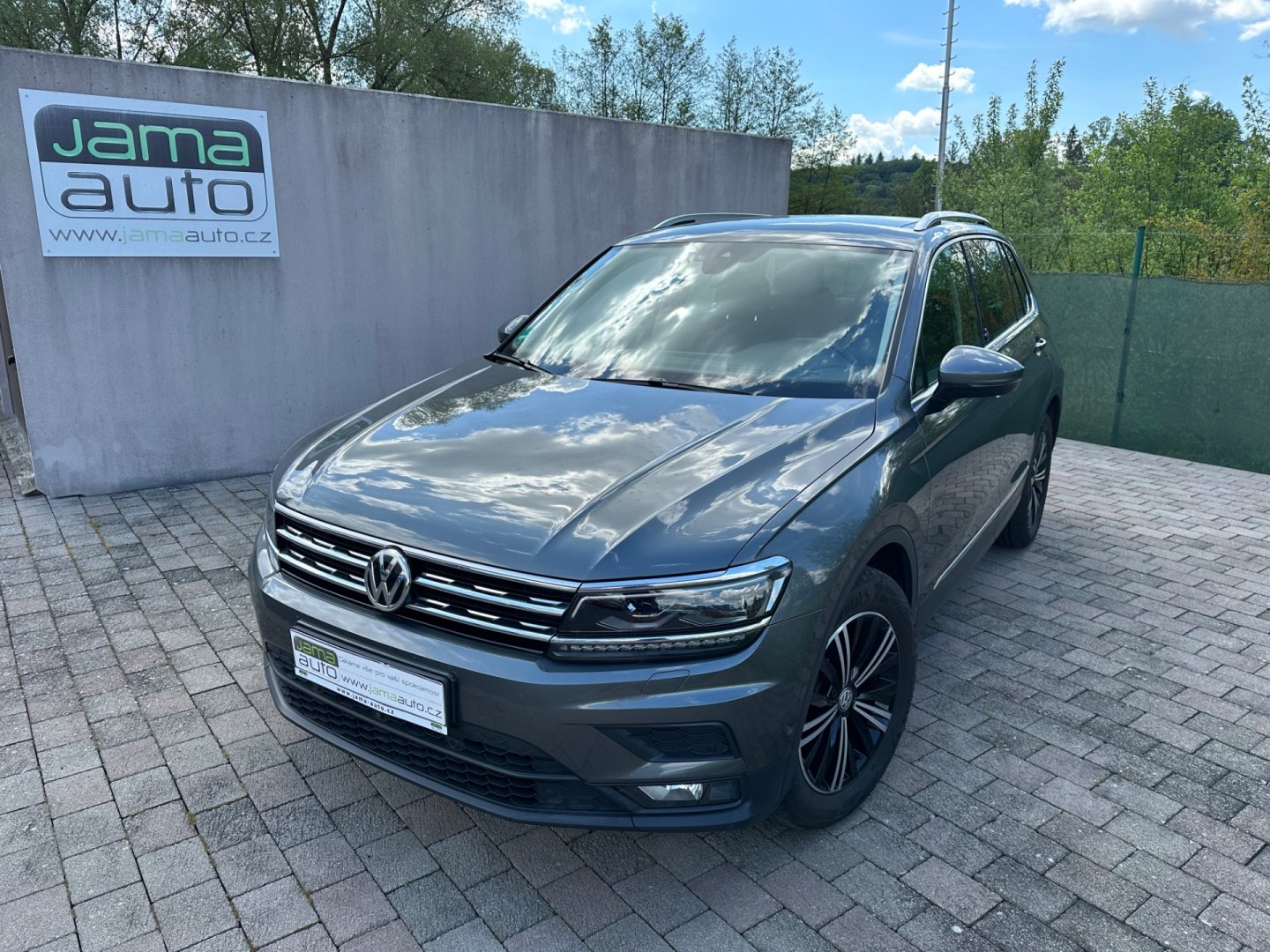 Volkswagen Tiguan 2,0TDi 140kW DSG 4x4 SOUND TAŽ