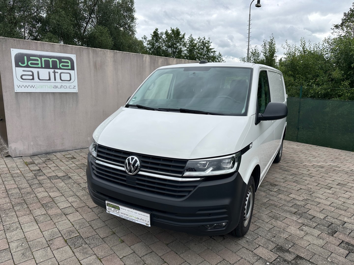 Volkswagen Transporter 2,0TDI 110kW DSG LED NAVI 1.MA