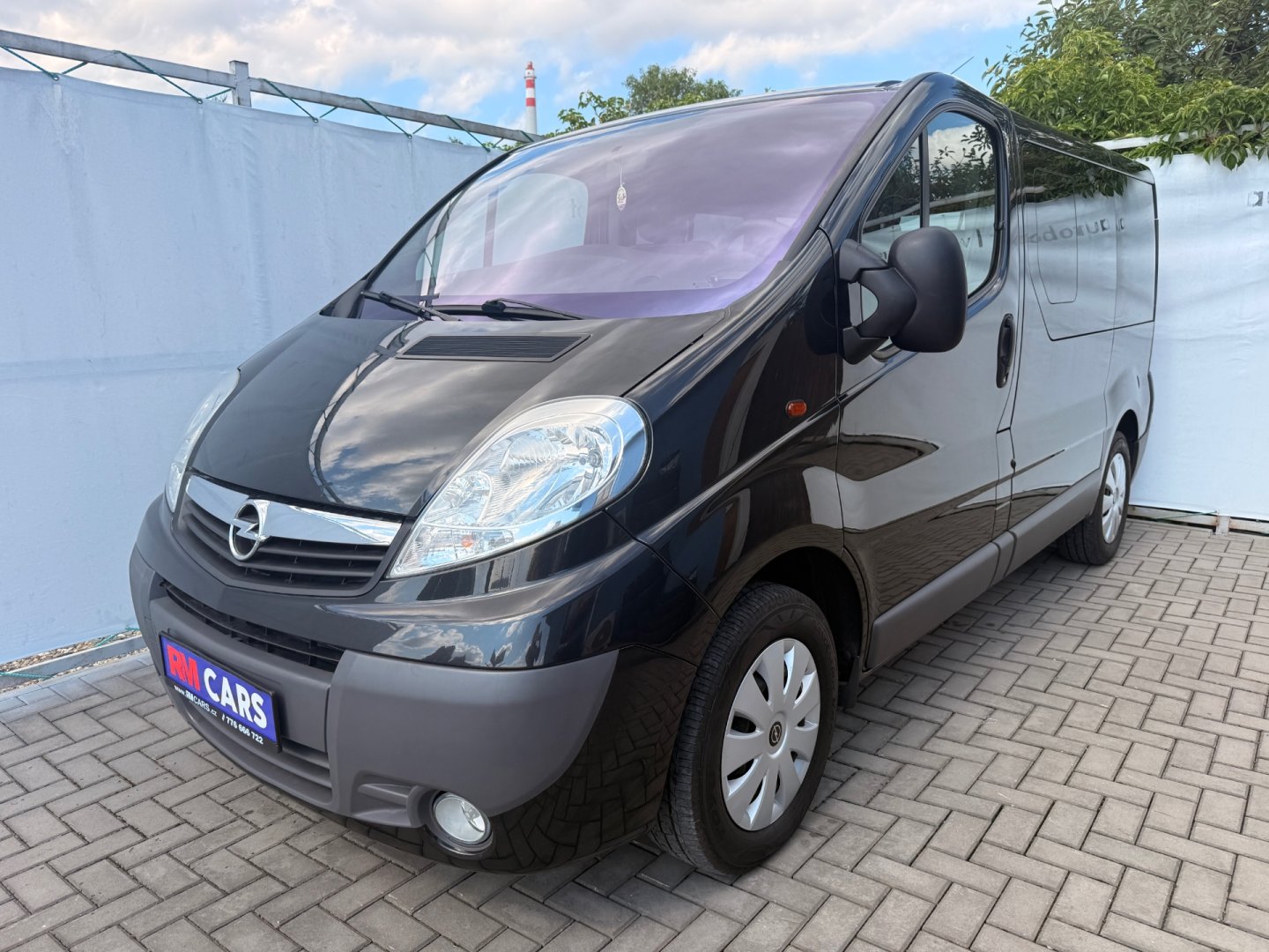 Opel Vivaro 2.0 CDTi 84kW*8-Míst*TAŽNÉ*CEB