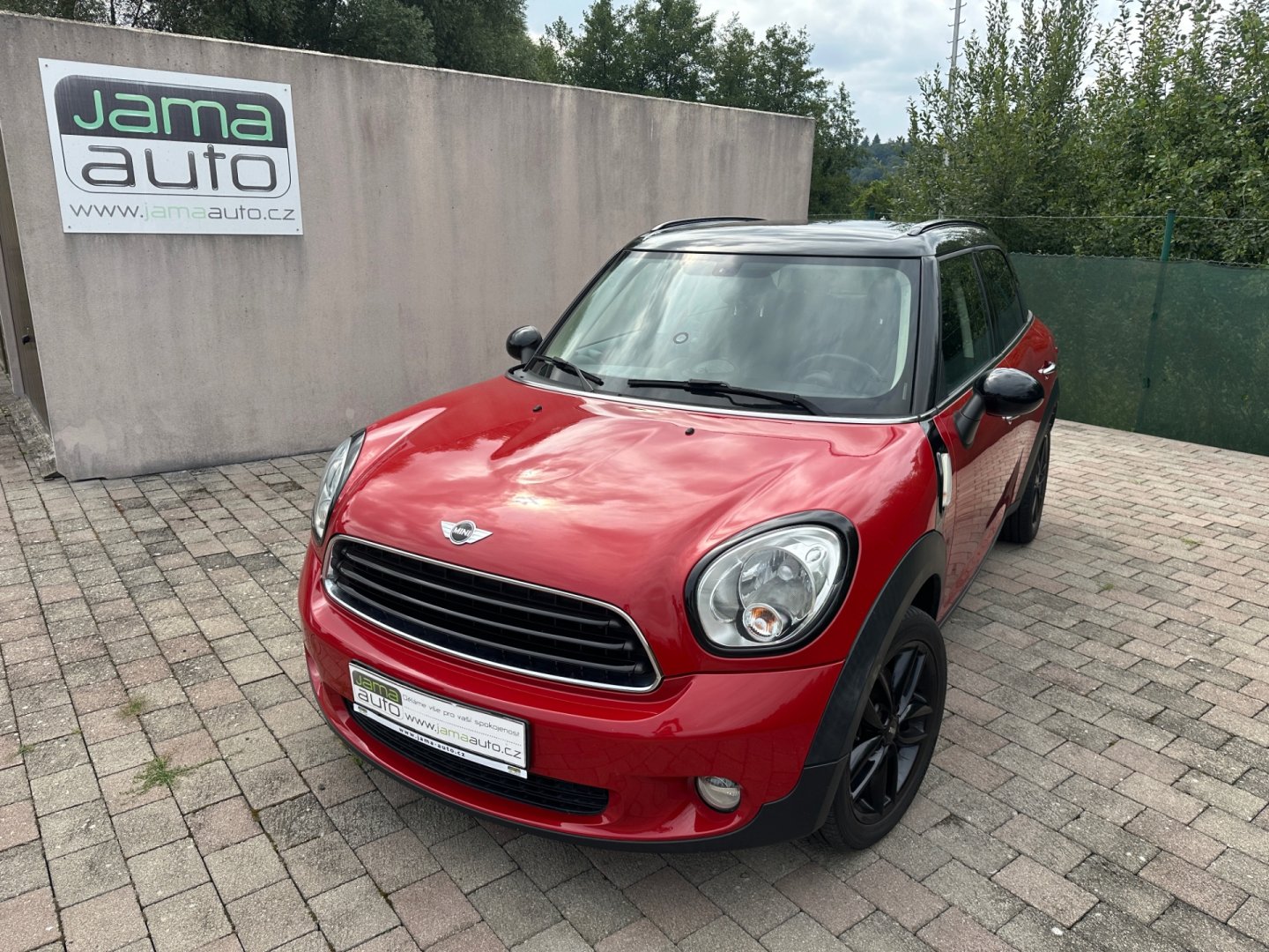 Mini Cooper 1,6D 82kW AC PĚKNÝ STAV