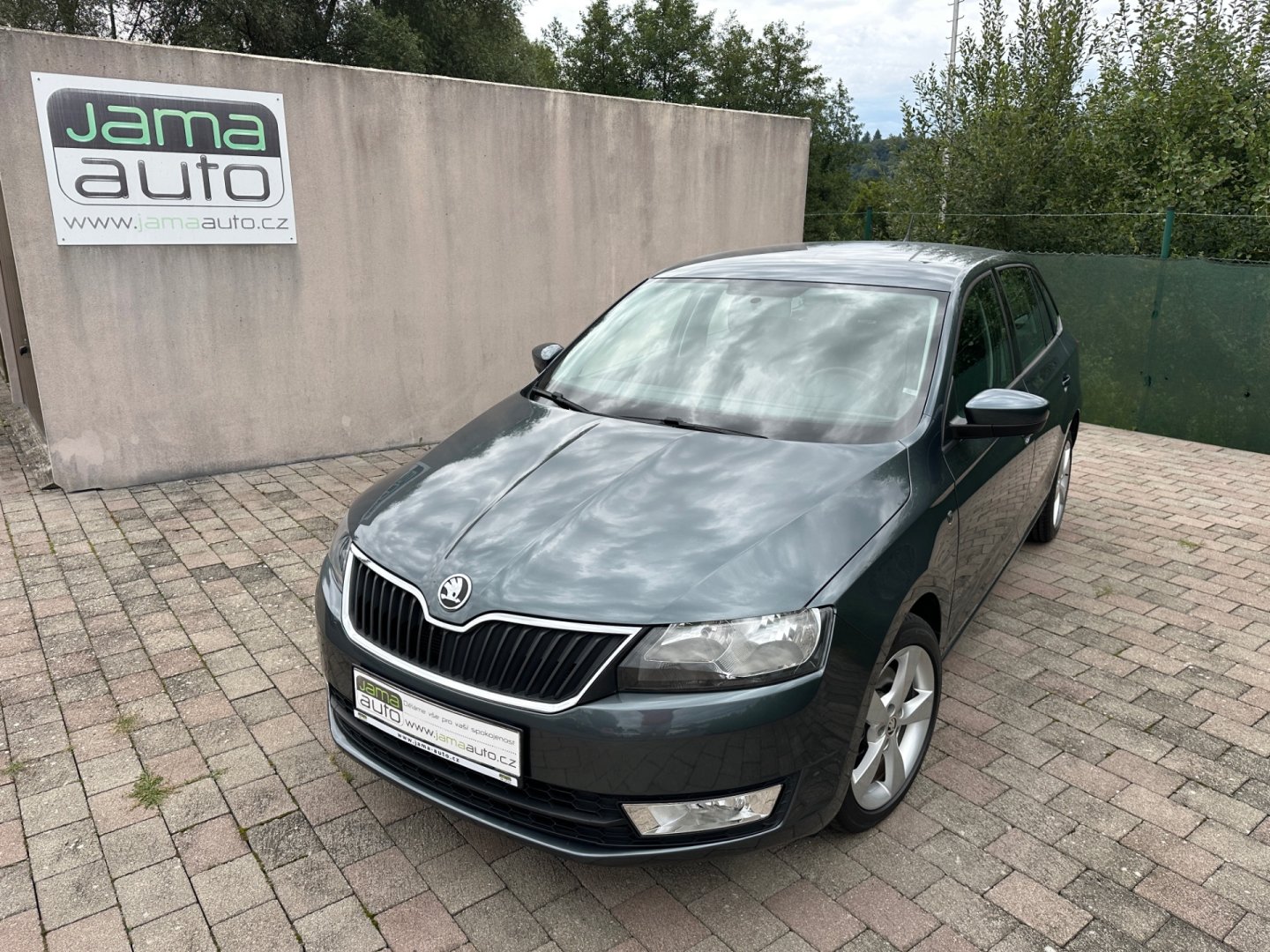 Škoda Rapid 1,2TSI 77kW 1.MAJITEL SERVISKA