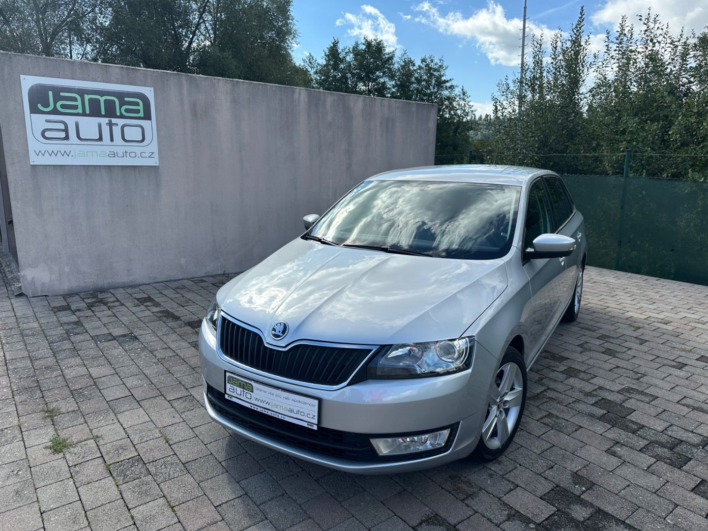 Škoda Rapid 1,2TSI 66kW STYLE 1.MAJITEL