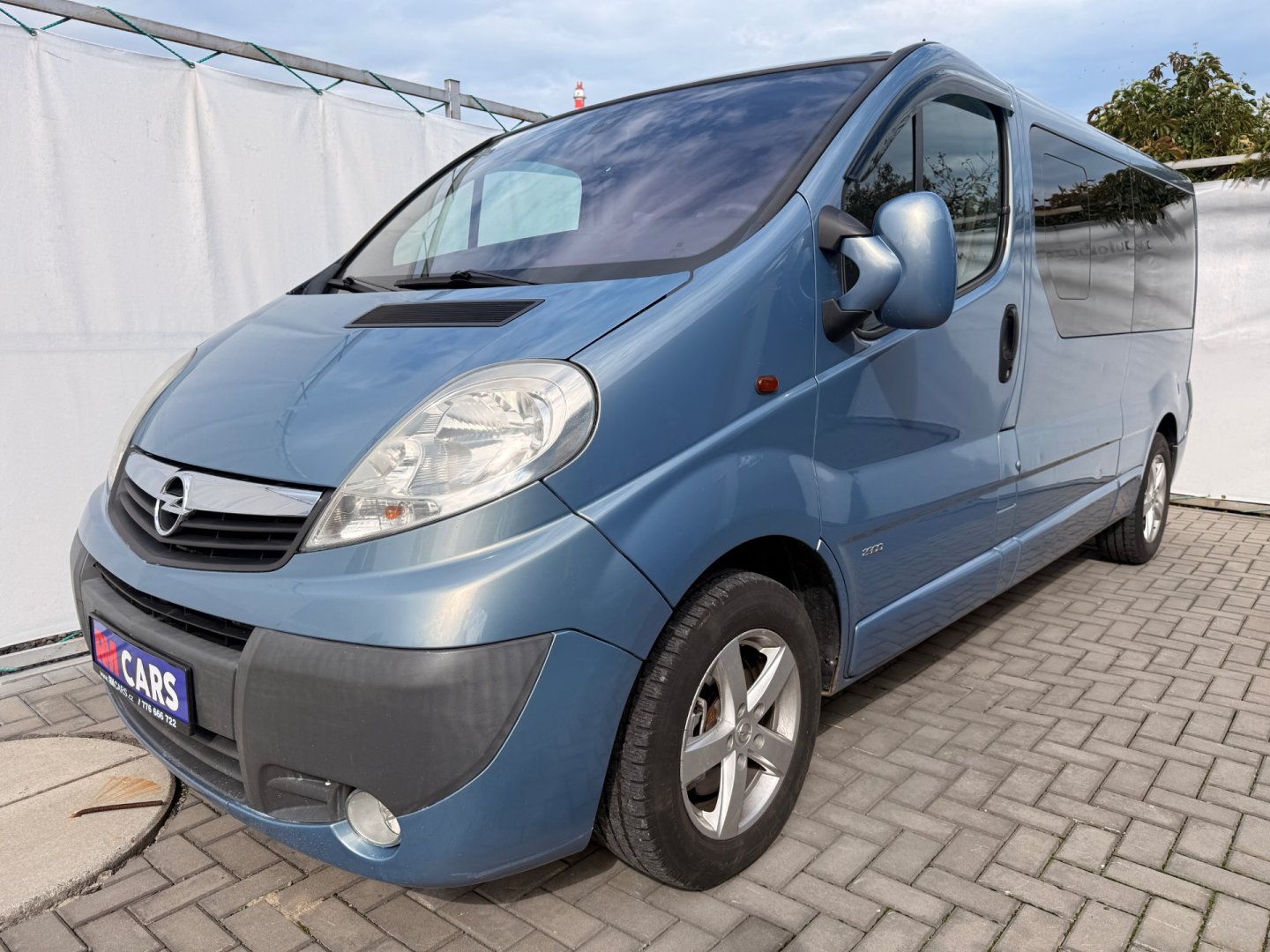 Opel Vivaro 2,5CDTI 107kW *KLIMA*8-MÍST*