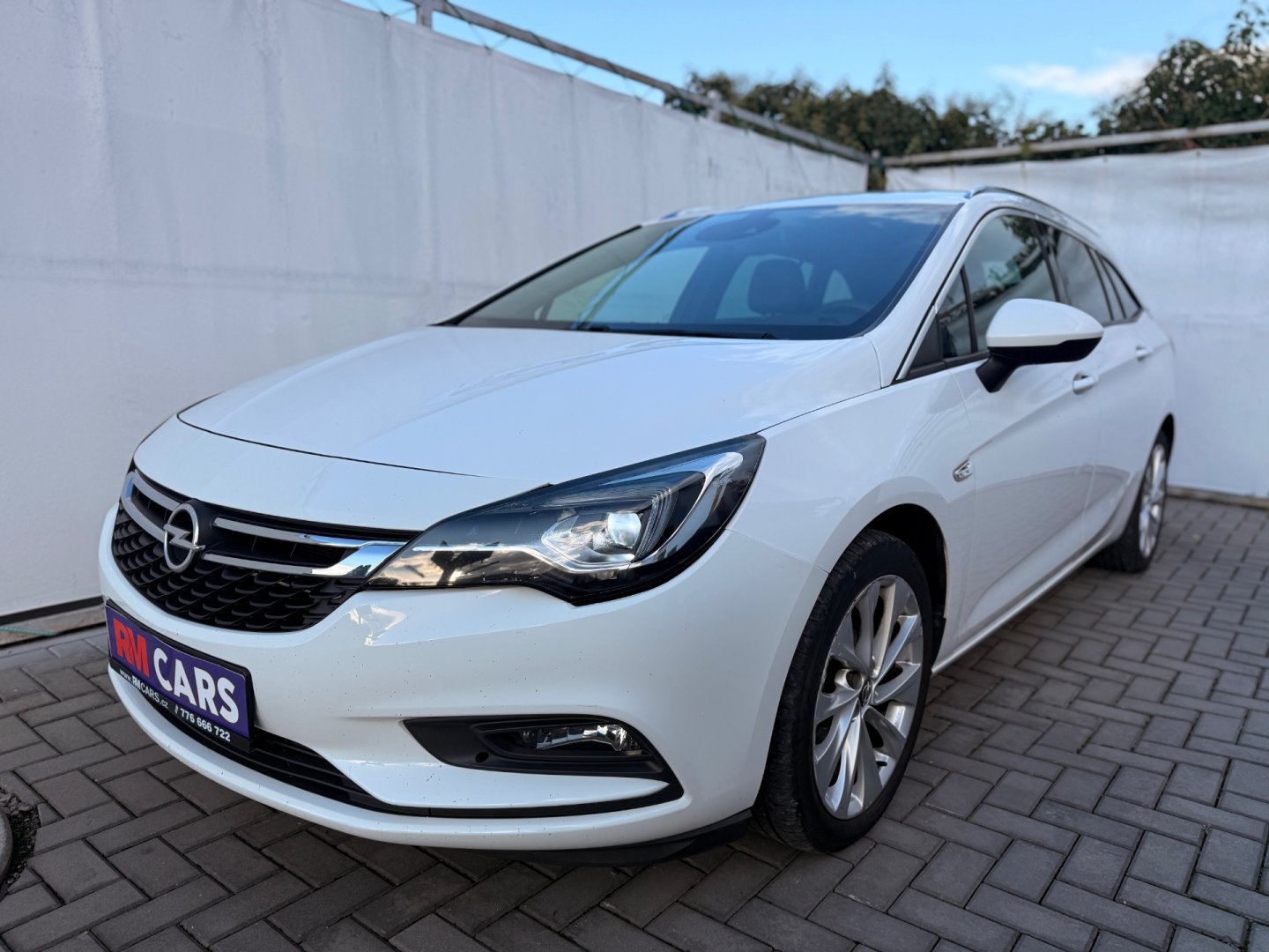 Opel Astra 1,4 110kW*ČR*AUTOMAT*SERVISKA!